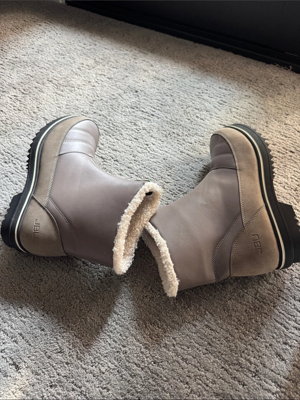 JBU Snowbound Encore Taupe Winter Ankle Boots with White Shearling Collar